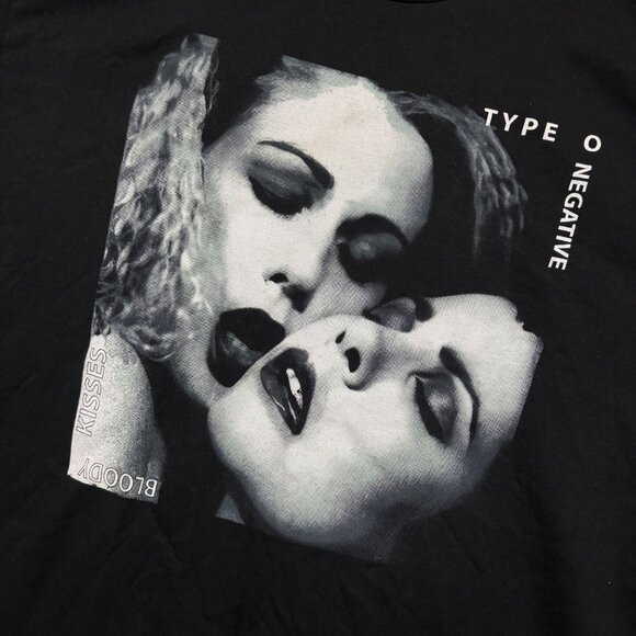 Type O Negative Bloody Kisses Gothic Metal Band T-Shirt Size Extra Large - Picture 4 of 5